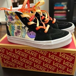 Vans Kid Sneakers!